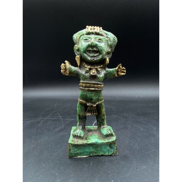 Folk Art Mexico Aztec Mayan Statue Crushed Malachite 6.25” Statue Vintage